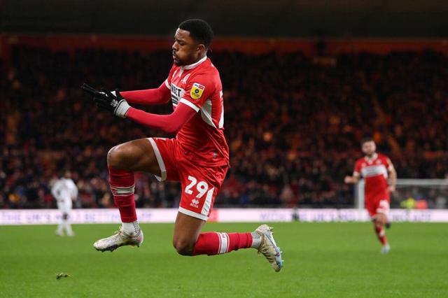 爱游戏体育app包含阿贾克斯清晨再遭质疑，志在英超名次提升，信心回归，训练强度明显提升的词条